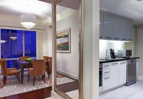 Raffles Makati Hotel image 2